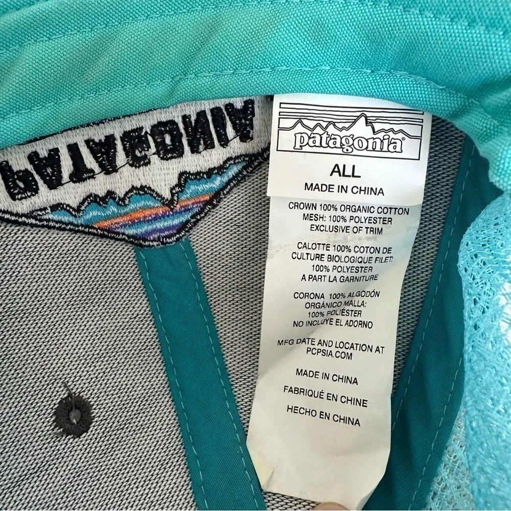 Patagonia Hat Cap Snap Back Adjustable Trucker Mesh Back Logo Aqua Beige…